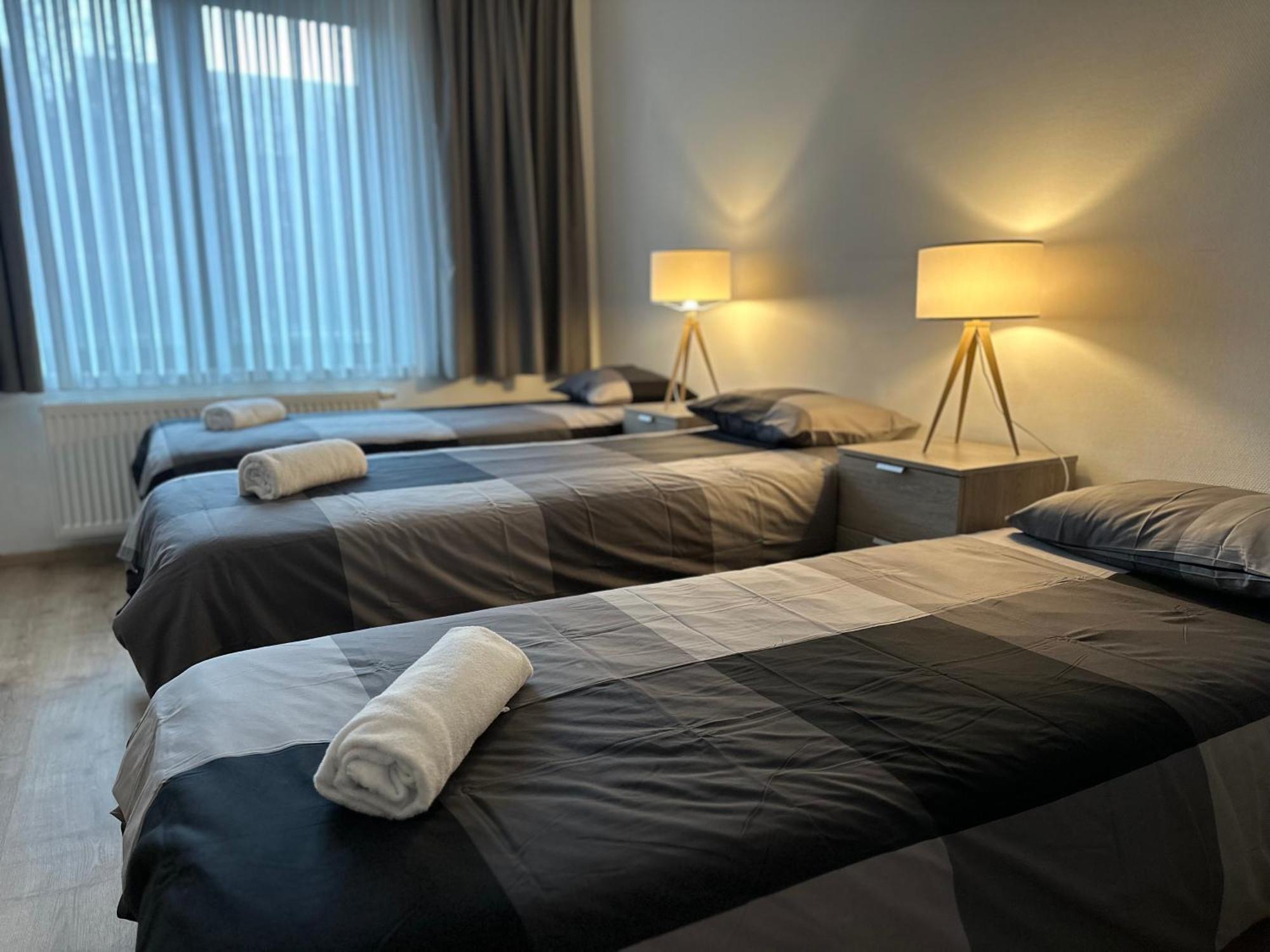 Golden Pearl In Centre Of Brussels Apartment Екстериор снимка
